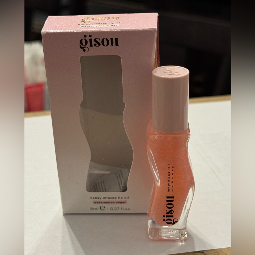Gisou Honey Infused Hydrating Lip Oil in Watermelon Sugar